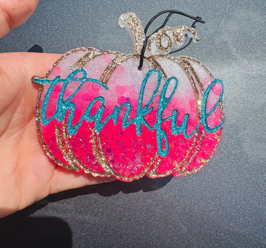 Thankful Pumpkin (Apple Cinnamon Scent )