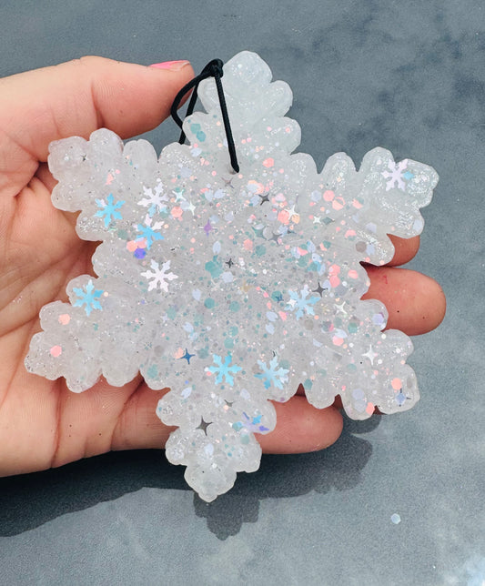 White Snowflake (Winter Dreams)