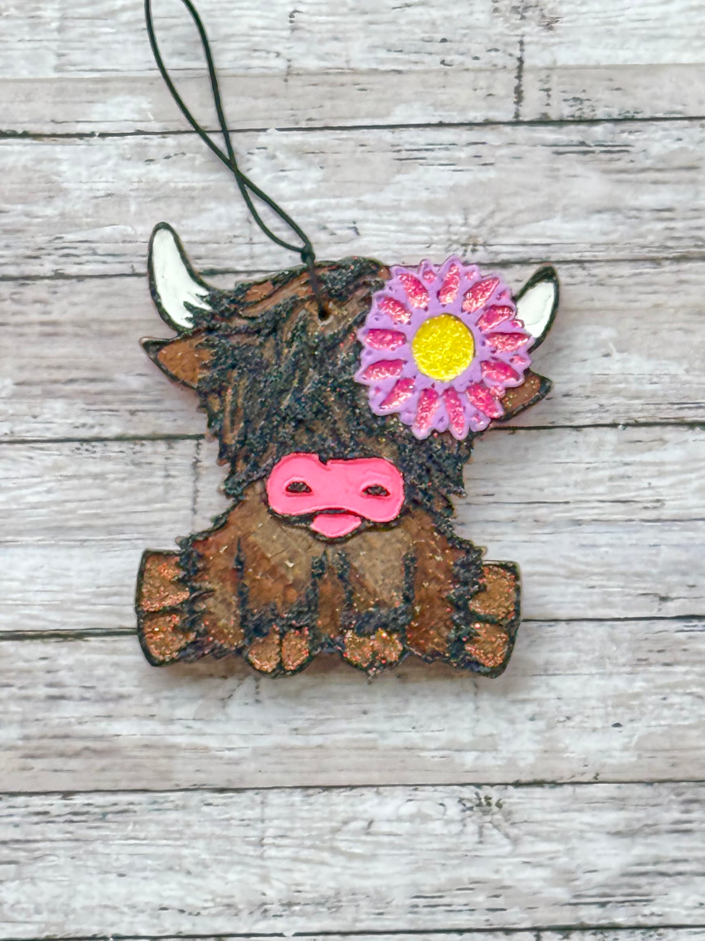 Highland Cow w pink bow